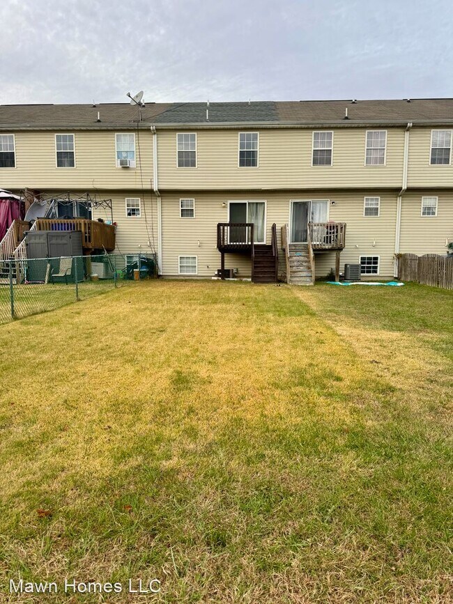 Building Photo - 2 br, 2.5 bath House - 107 Rosie Drive