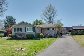 Building Photo - 405 Figuers Dr
