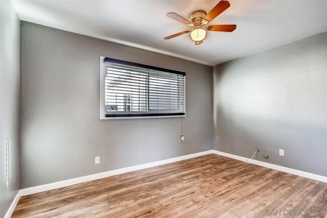 Foto del edificio - 4458 Copeland Ave