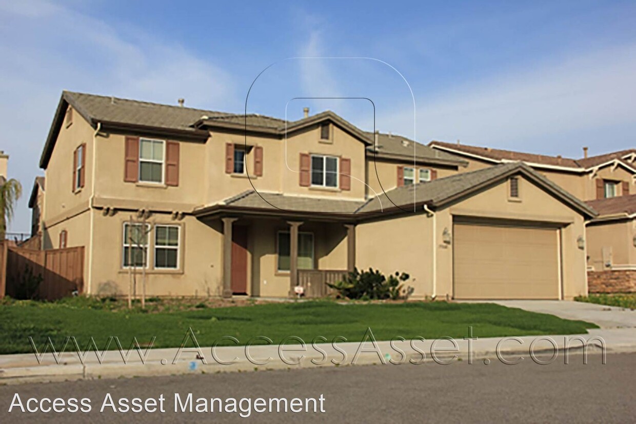 Primary Photo - 3 br, 3 bath House - 19860 Silverwood