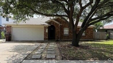 Building Photo - 3819 Eagles Nest St