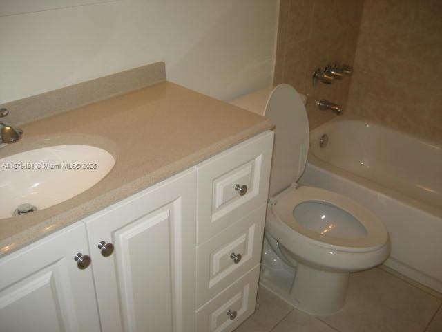 Foto del edificio - 10740 N Kendall Dr