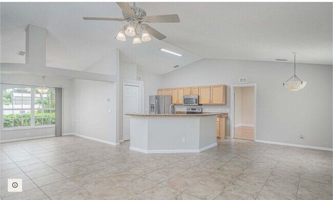 Building Photo - 5863 NW Cullom Cir