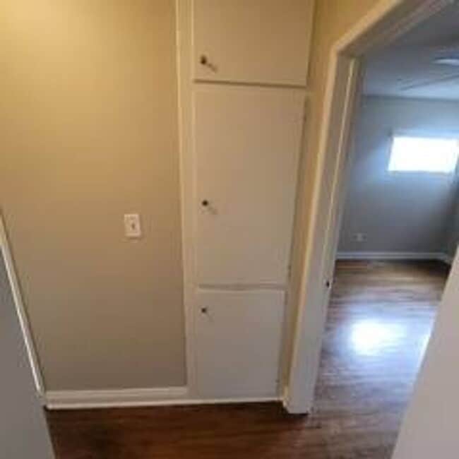 Building Photo - 25218 Loytan St