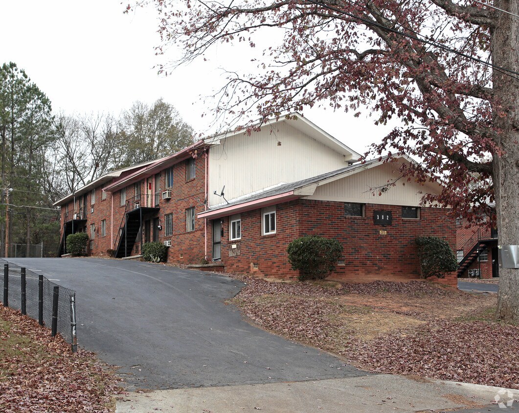 Foto principal - 382 Lanier St NW