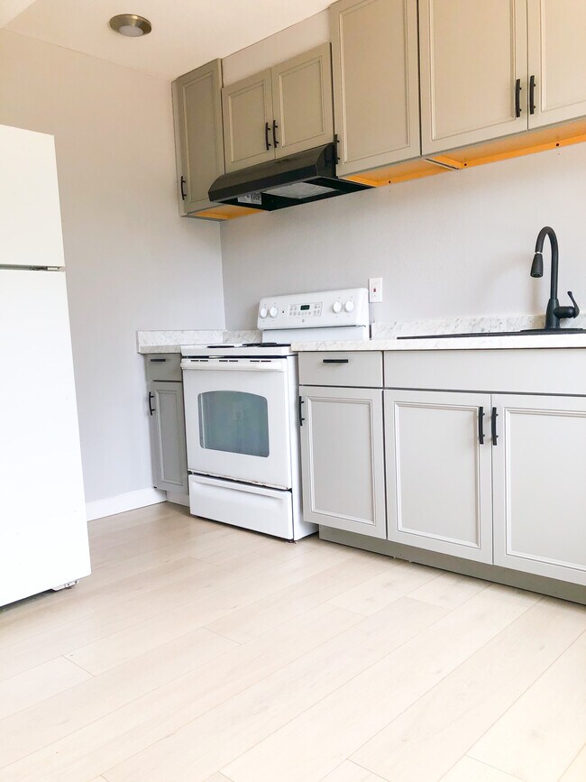 Kitchen 2 - 4710 124th Street Ct SW