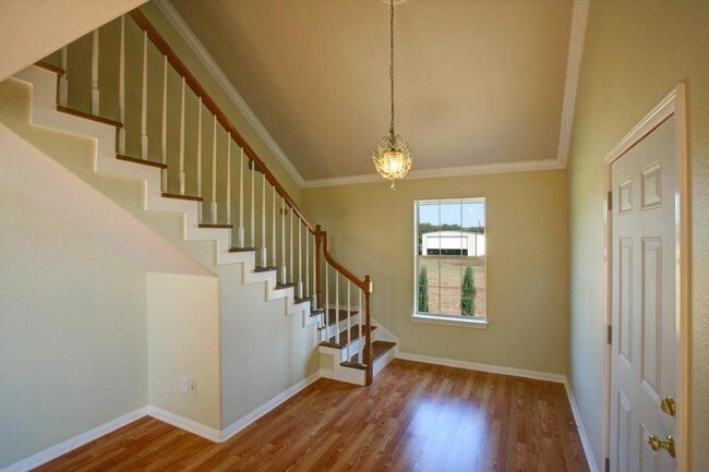 Building Photo - 2212 Gatlin Creek Rd
