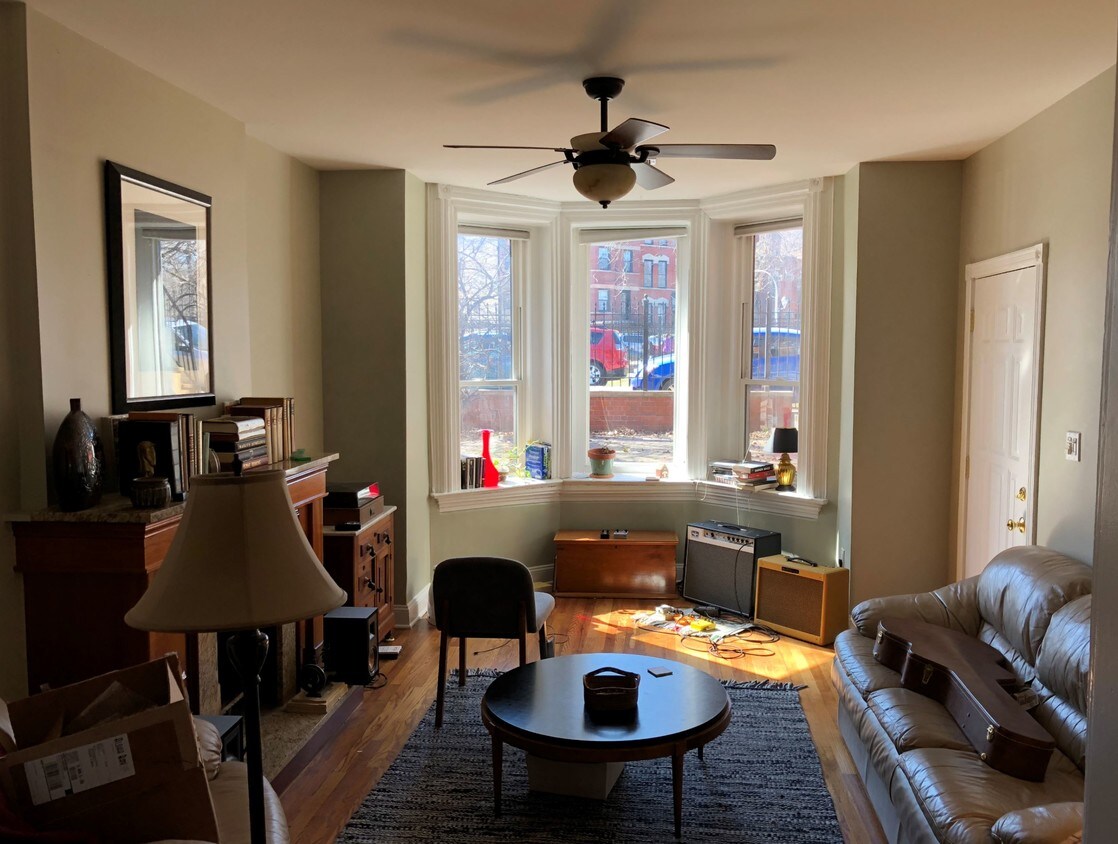 1411 N Wicker Park Ave Unit 3, Chicago, IL 60622 Apartments in