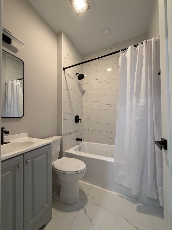 Foto del edificio - 931 W 34th Pl