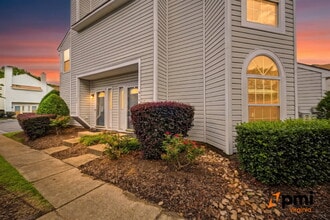 Building Photo - 810 Gable Way
