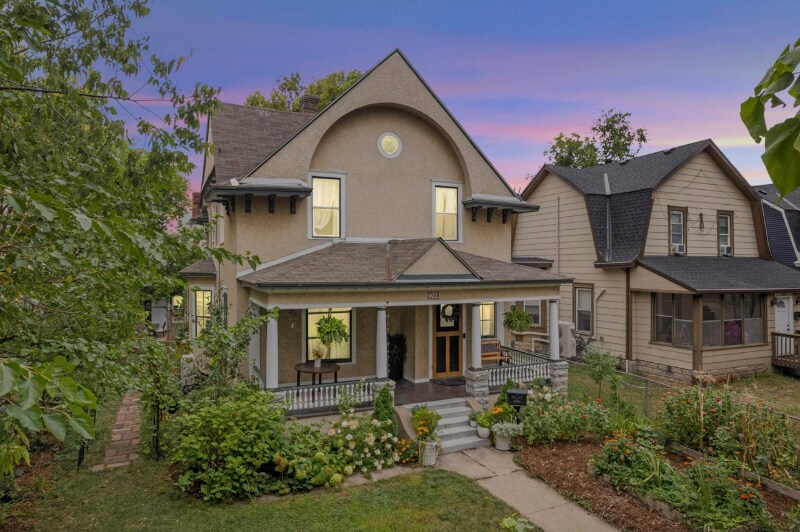 Foto principal - 3308 3rd Ave S