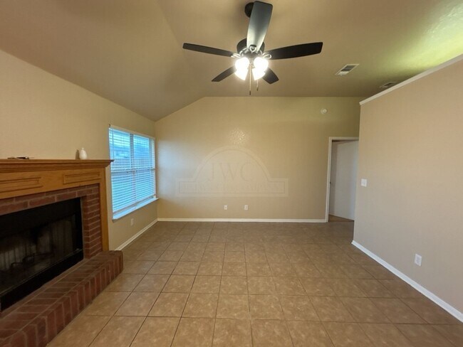 Foto del edificio - 2505 Southwood Dr