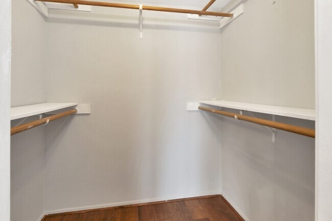 Building Photo - 14777 Wunderlich Dr