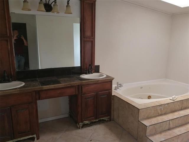 Foto del edificio - 8208 Co Rd 392