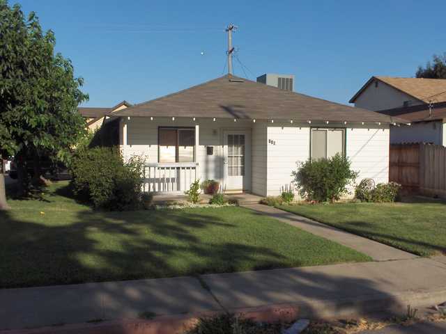 Primary Photo - 110 Maxwell Ave