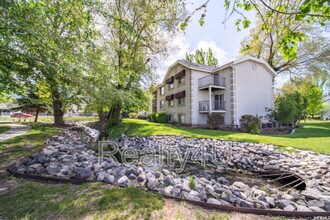 Building Photo - 177 S 1050 W