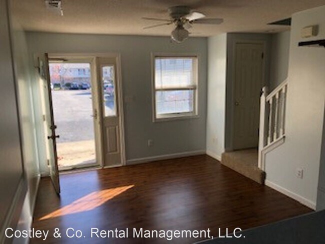 Building Photo - 2 br, 1.5 bath House - 3354 Oaklawn Circle, S