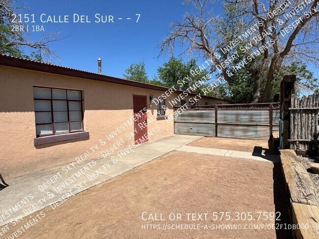 Building Photo - 2 Bedroom 1 Bath Apartment