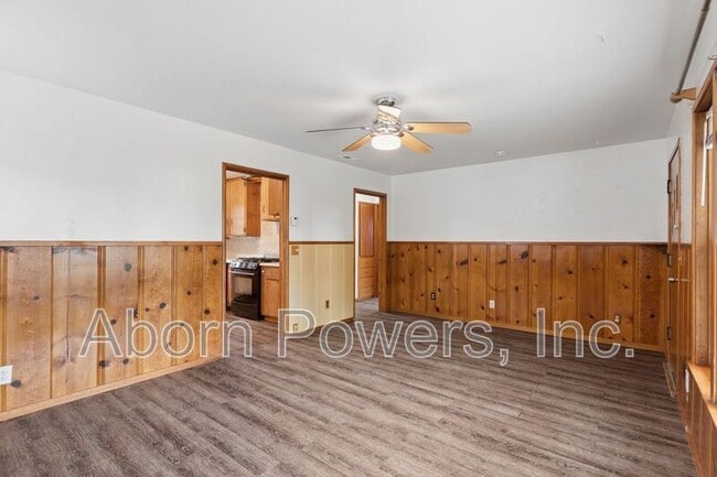 Building Photo - 1800 Tyrrel Ln