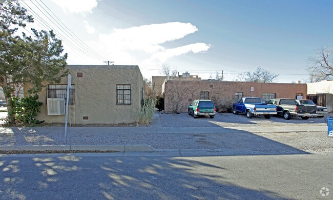 Foto del edificio - 800 Kent Ave NW