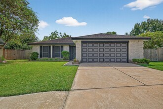 Building Photo - 10327 Hollow Canyon Ct