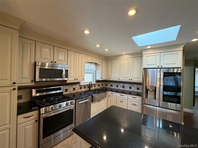 Foto del edificio - 1261 Pea Pond Rd