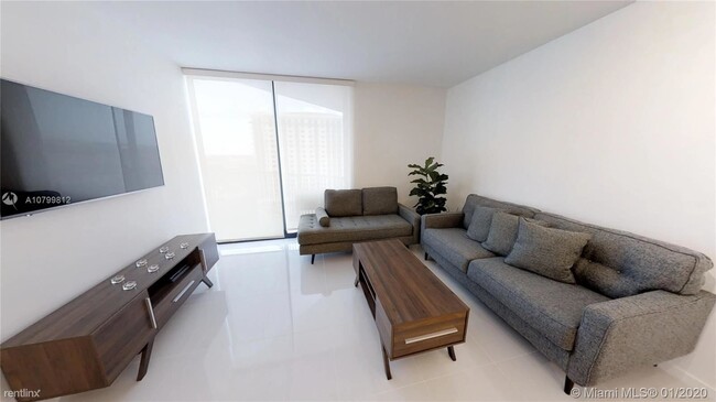 Building Photo - 1 br, 1 bath  - Paseo at Downtown Doral
