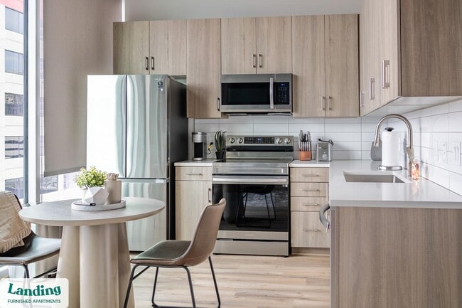 Building Photo - 151 S State St