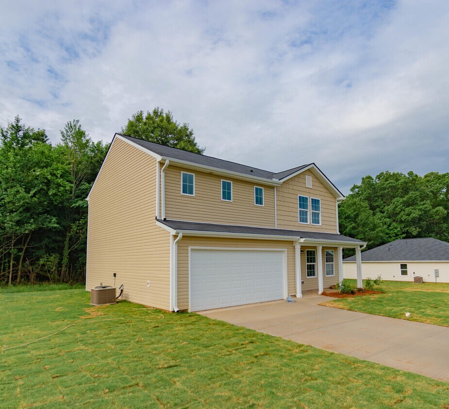 129 Parkland Wy, Chatsworth, GA 30705 House Rental in Chatsworth, GA