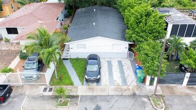 Building Photo - 1833 NW 41st St