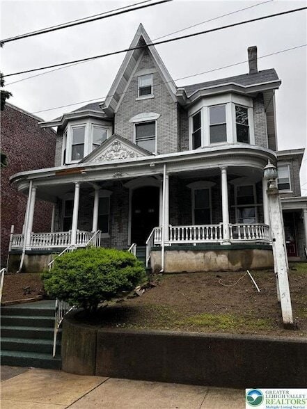 Building Photo - 220 N 4th St