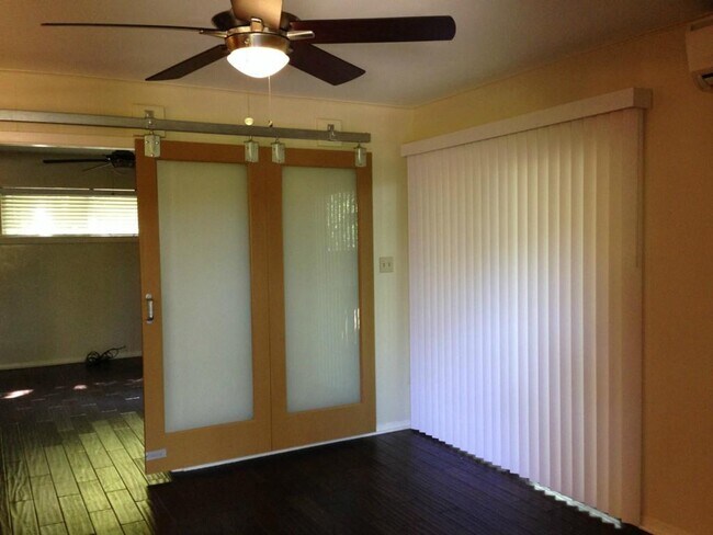 Building Photo - 1511 Shoal Creek Blvd