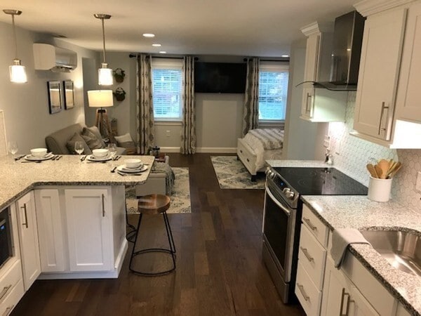 Foto del edificio - 685 Pond St