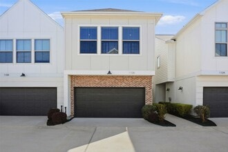 Building Photo - 1106 Yellow Pl