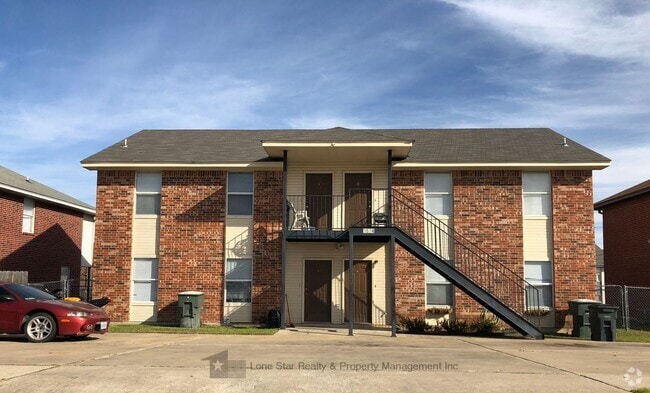 Building Photo - 1504 Windward Dr