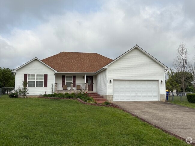 Building Photo - 320 Red Elm Ln