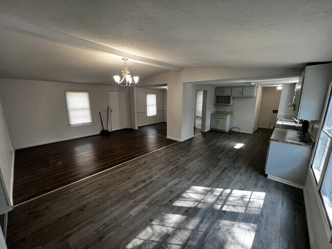 Building Photo - 7361 Andrew Walker Ct