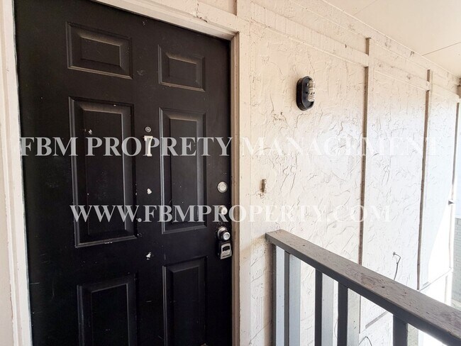 Foto del edificio - 1207 N Clay St