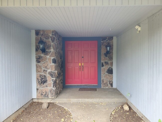 Foto del edificio - 14625 SW Glenbrook Rd