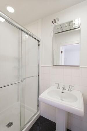 Foto del edificio - 92 Beacon St