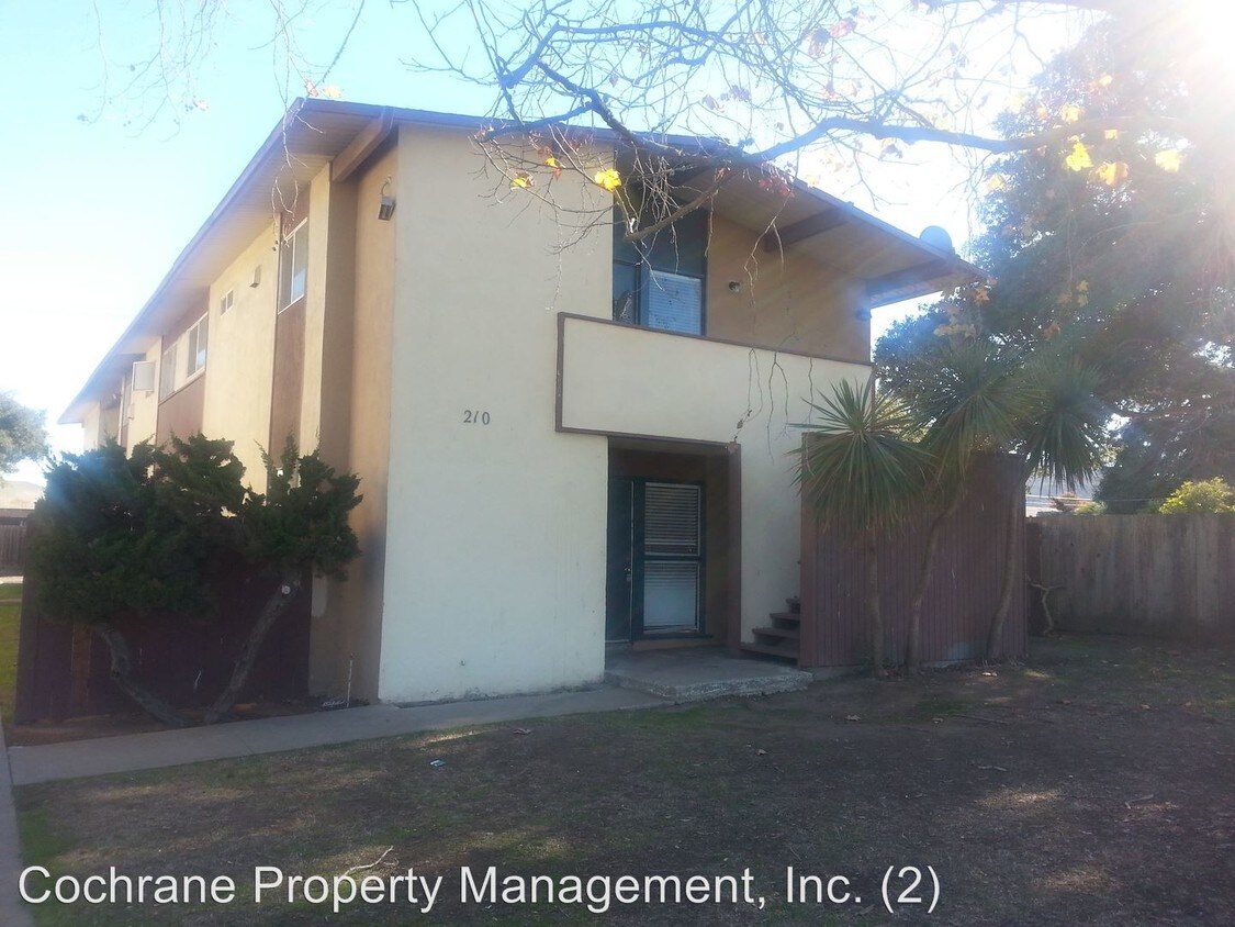 Primary Photo - 210 N M St