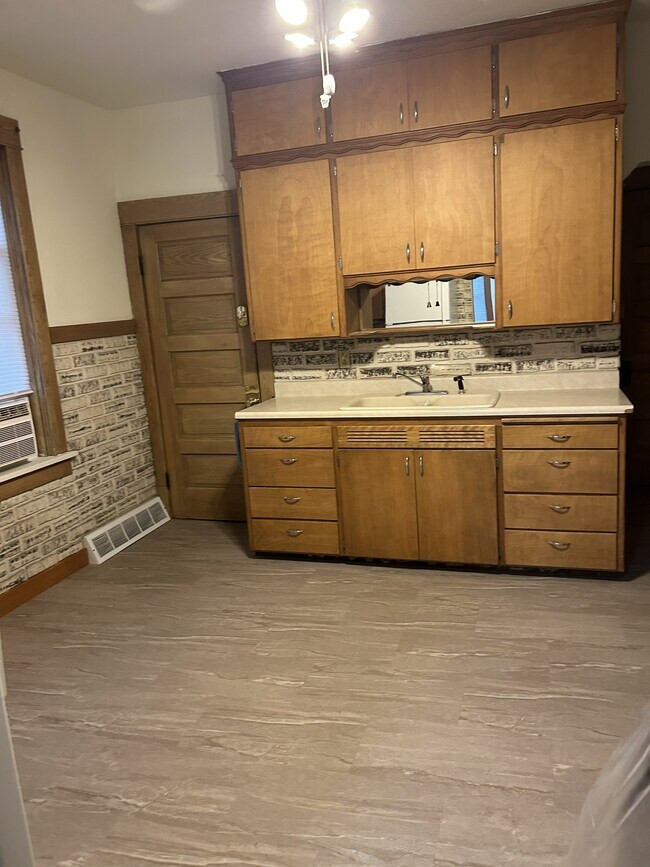 Foto del edificio - 2060 Summit Ave