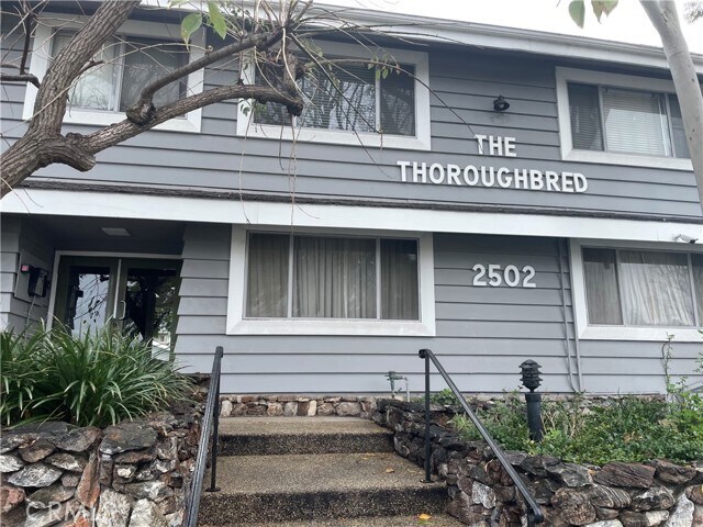 Foto principal - 2502 Manhattan Beach Blvd