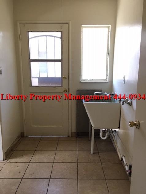 Foto del edificio - Fourplex For Rent in Fresno