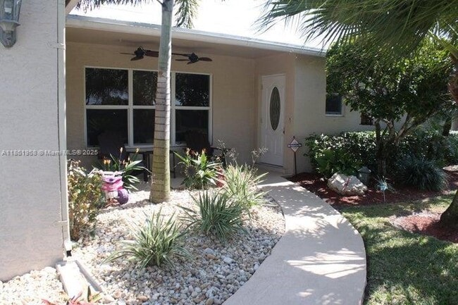 Building Photo - 2294 NW 63rd Ave