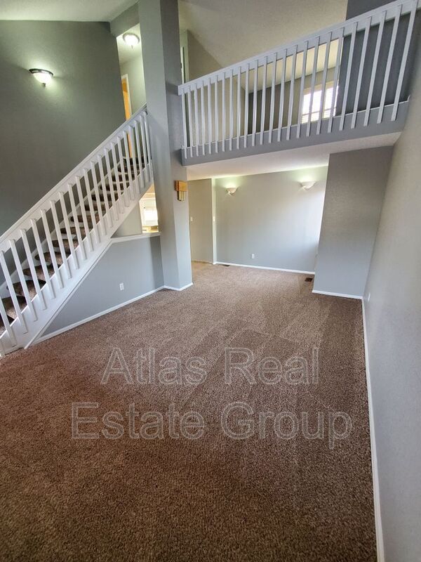 Foto del edificio - 12083 Glencoe St