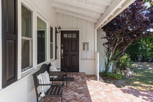 Foto del edificio - 4221 Sunnyslope Ave