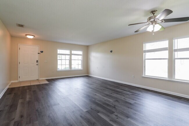 Building Photo - 12613 Wooded Bluff Ct
