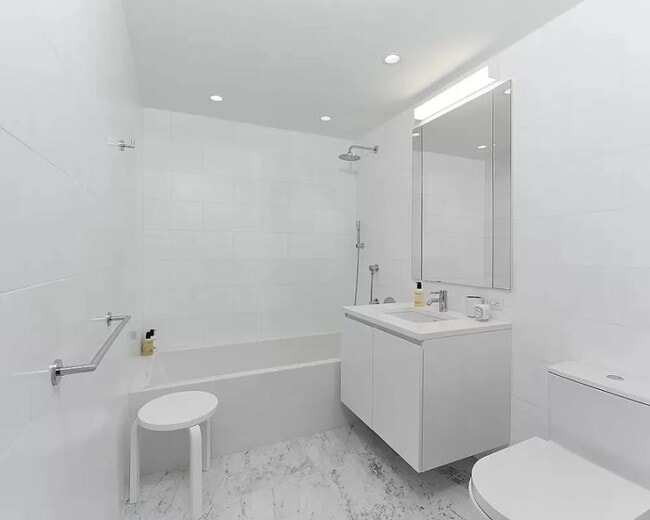 Building Photo - 2 bedroom in New York NY 10016