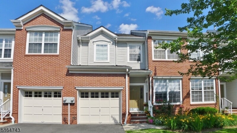 Foto principal - 19 Gordon Cir